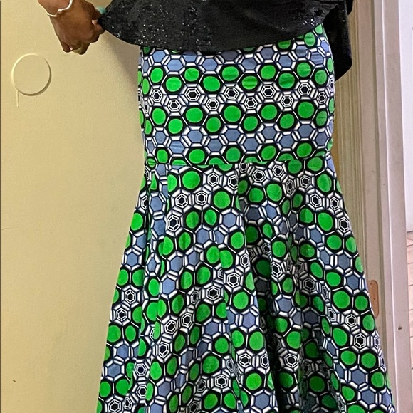 Meet your Posher, UgoPosh - Picture 3 of 3